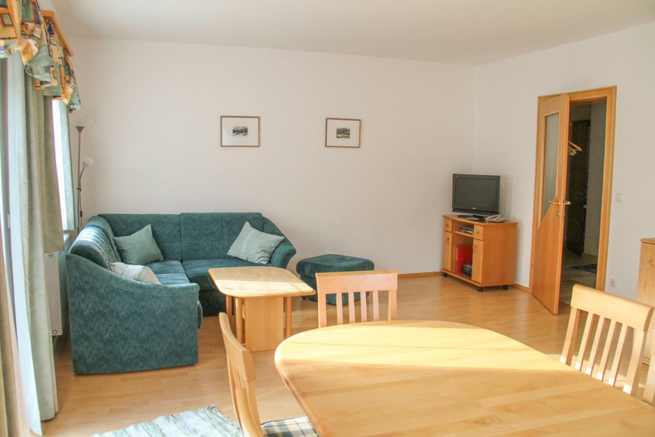 Haus Lenz Ferienwohnungen - Fam Ostermann 푸크베르크암슈니베르크 외부 사진